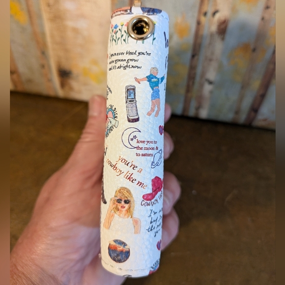 Taylor Swift 1989 Wallet - Picture 4 of 8